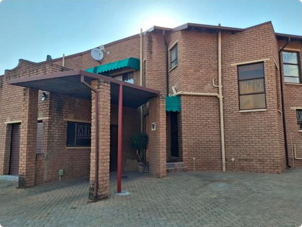 3 Bedroom Townhouse