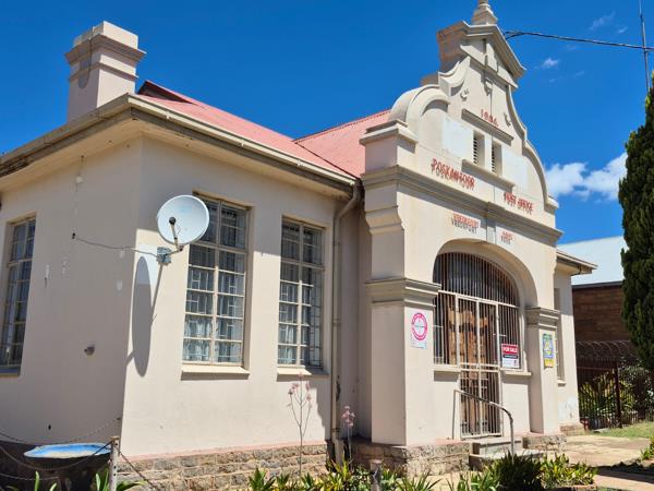 288 m² Commercial space