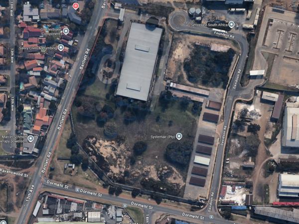 7 288 m² Land