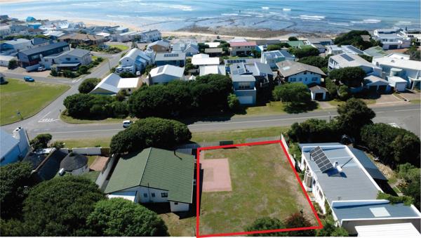 559 m² Land