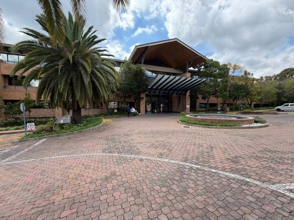 221 m² Commercial space