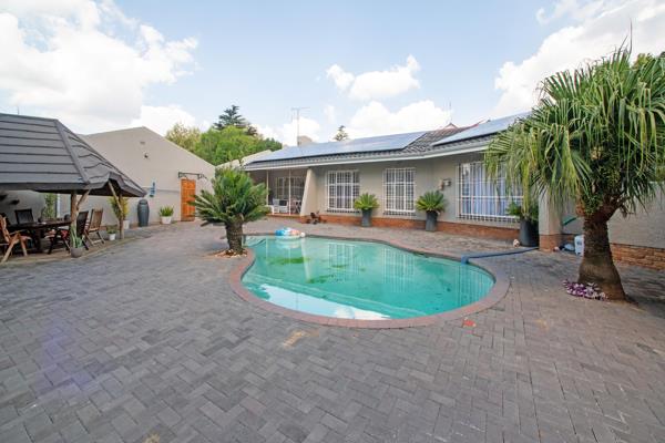 5 Bedroom House