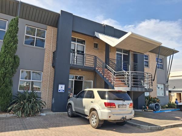 100 m² Commercial space