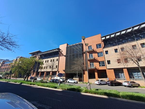 1 295 m² Commercial space