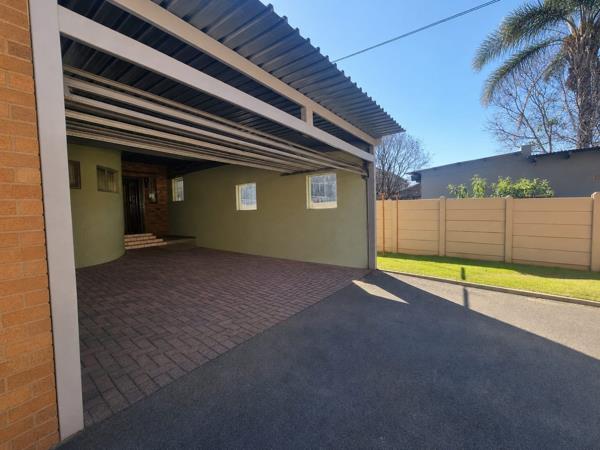 3 Bedroom Townhouse