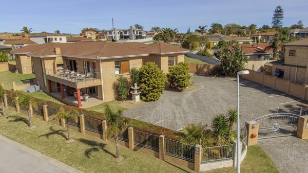 11 Bedroom House