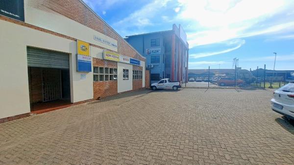 300 m² Commercial space