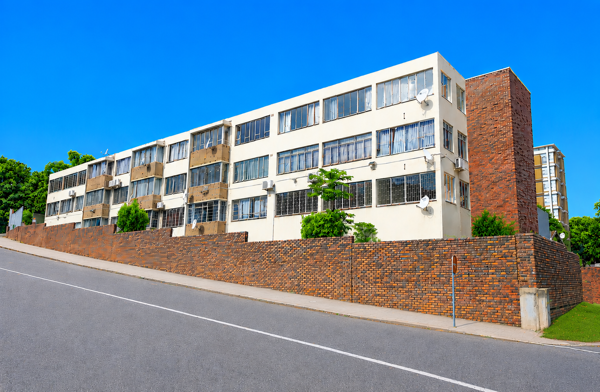 2.5 Bedroom Apartment