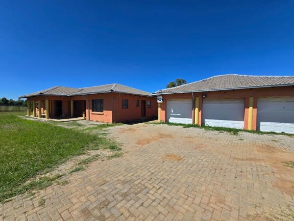 5 Bedroom House