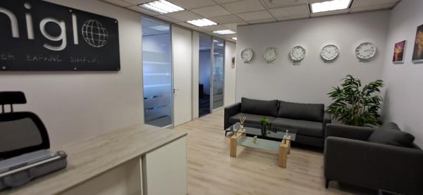 253 m² Office Space