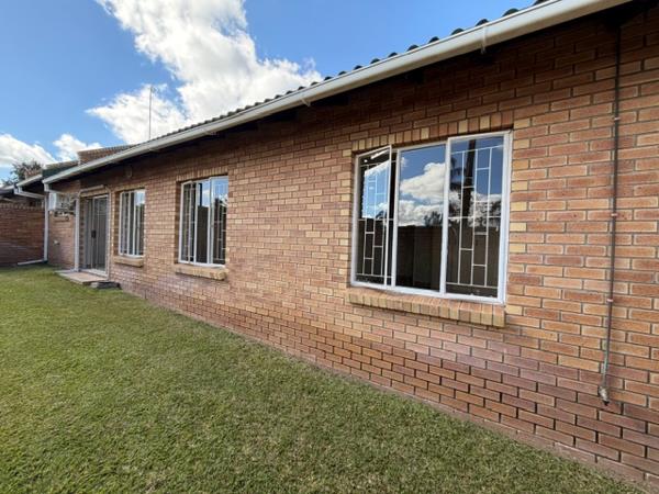 1 040 m² Commercial space