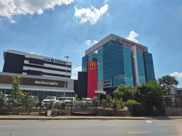 222 m² Commercial space