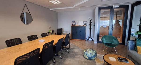 88 m² Office Space