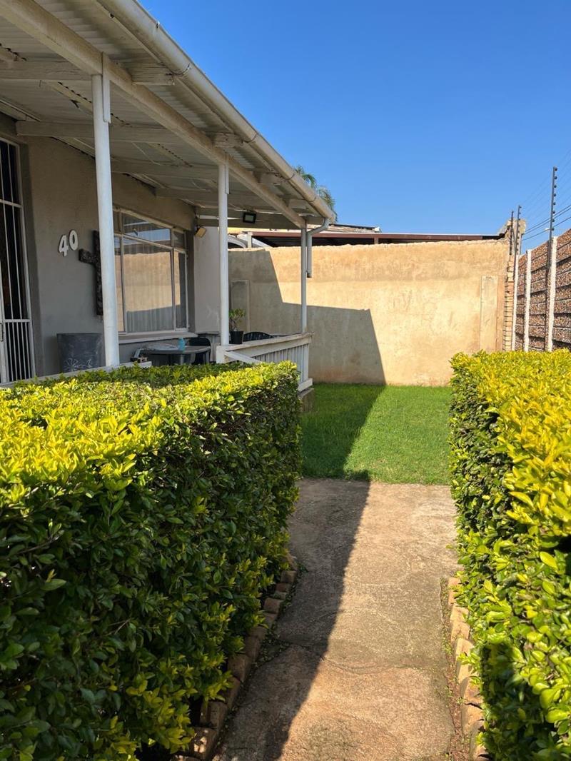 5 Bedroom House in Newlands