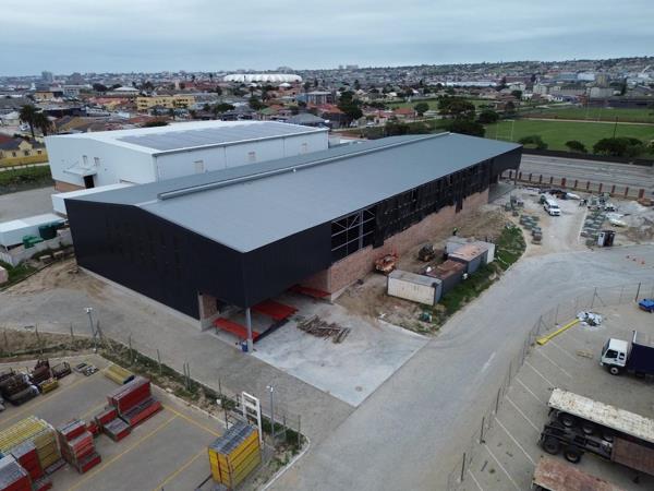 2 800 m² Industrial space