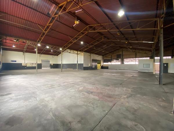 1 915 m² Industrial space