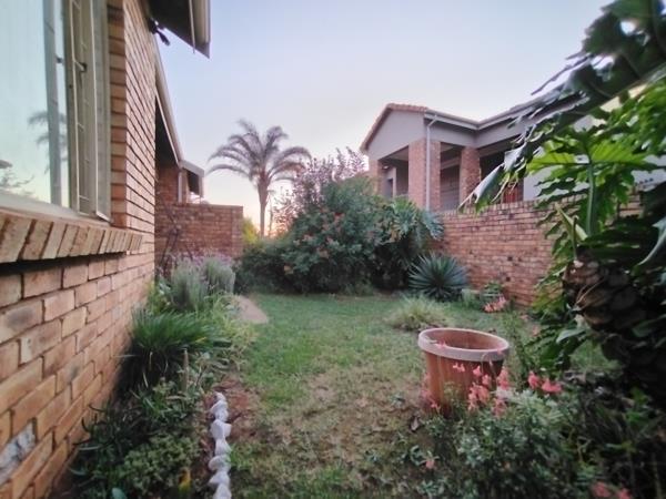 2 Bedroom Simplex