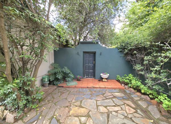 1 Bedroom Garden Cottage