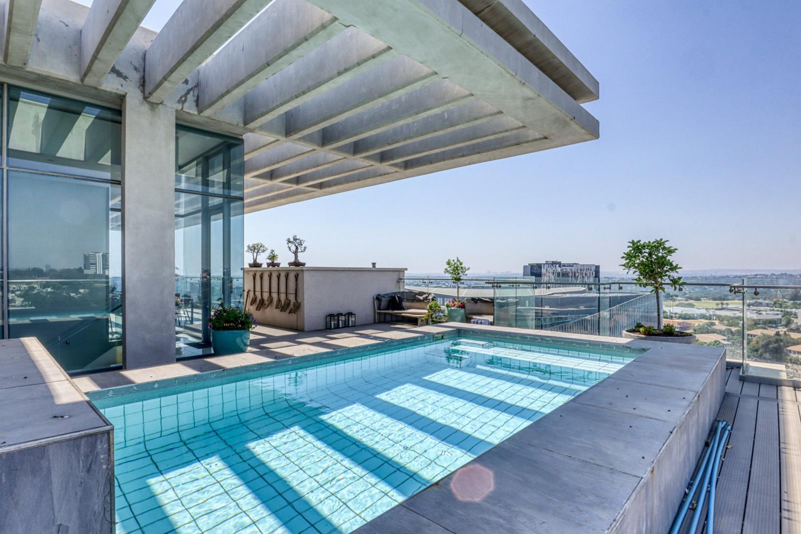 4 Bedroom Penthouse in Sandhurst