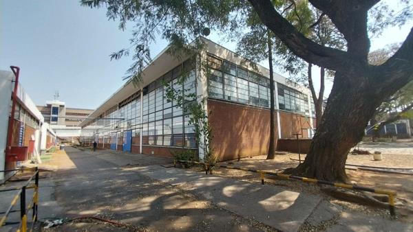 9 870 m² Industrial space