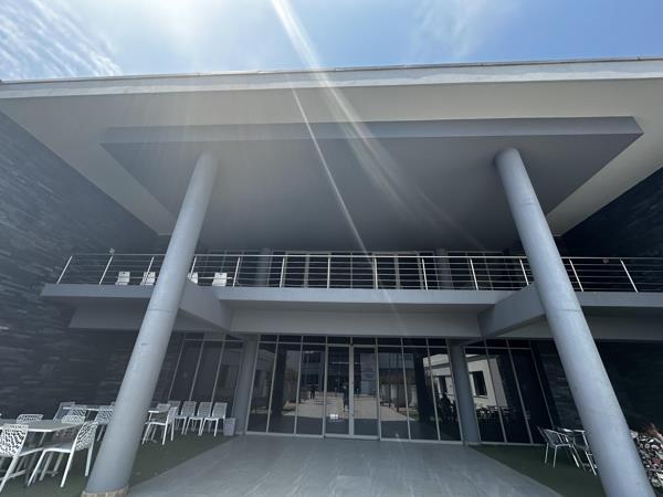 11 023 m² Commercial space