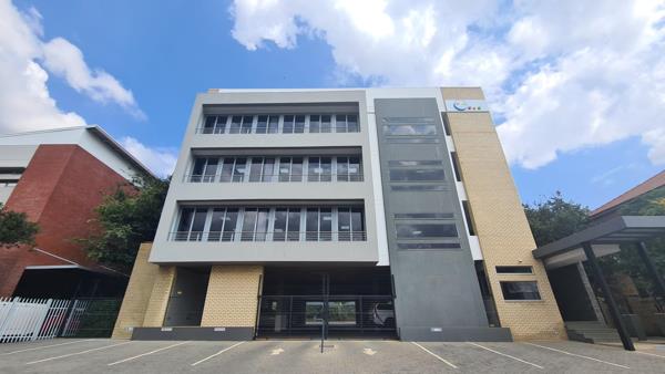 253 m² Office Space