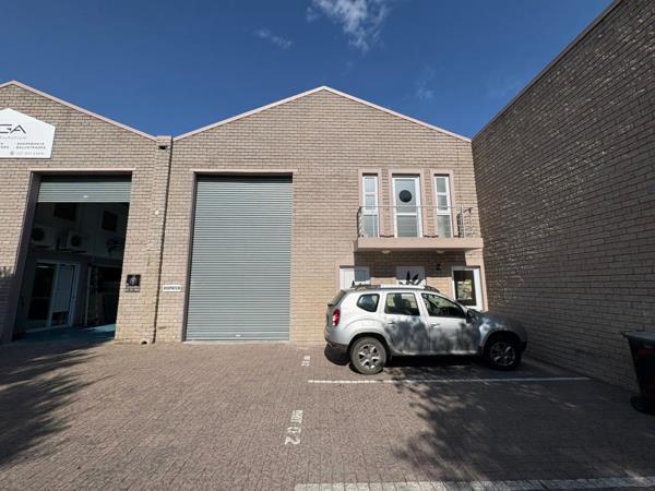 345 m² Industrial space