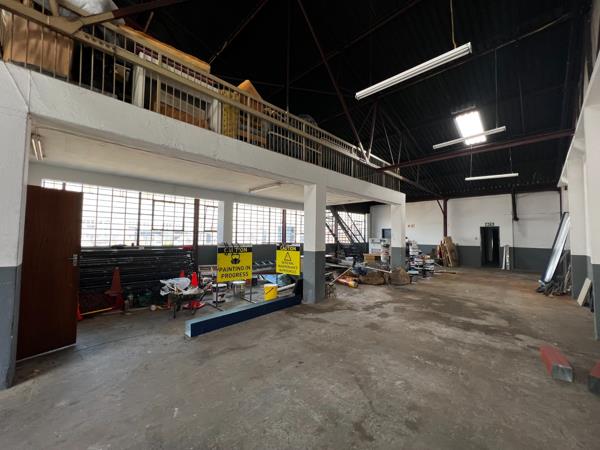 318 m² Industrial space