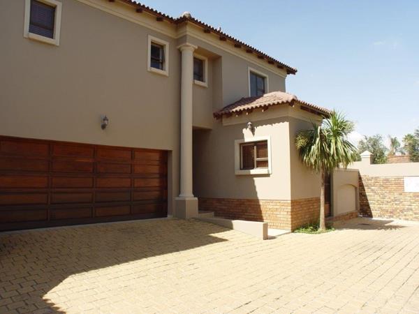 3 Bedroom Townhouse