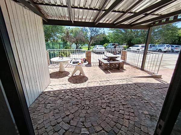 100 m² Commercial space