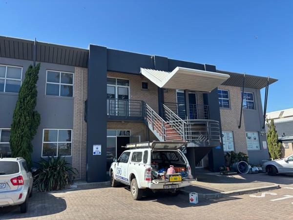 100 m² Commercial space