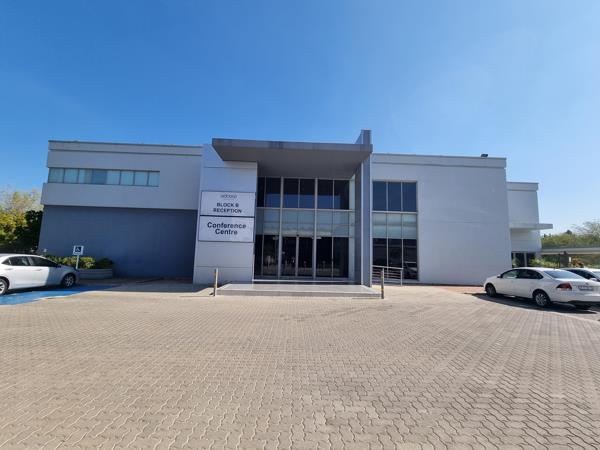 2 494 m² Commercial space