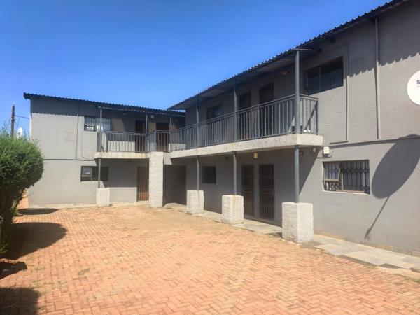 8 Bedroom House