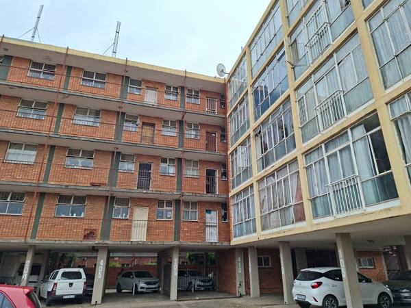 1.5 Bedroom Apartment