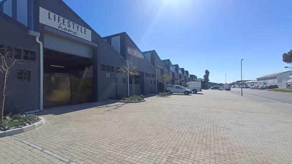 245 m² Industrial space