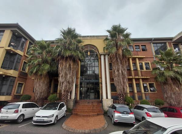 21.7 m² Commercial space