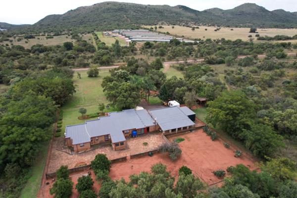 35.9 ha Farm with House