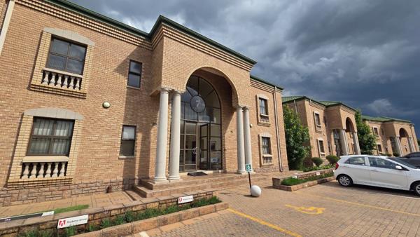 300 m² Commercial space