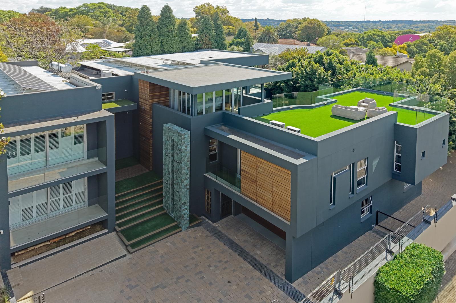 4 Bedroom House in Craighall Park