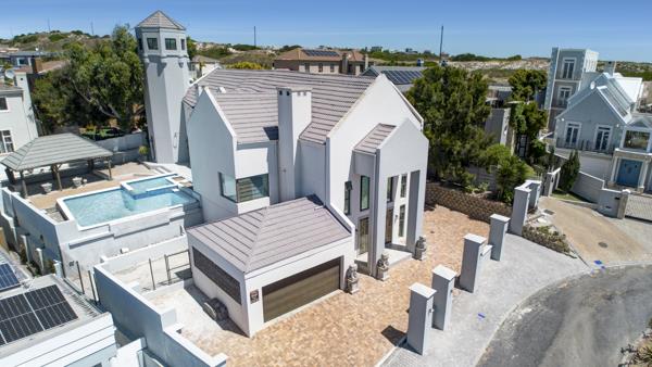 7 Bedroom House
