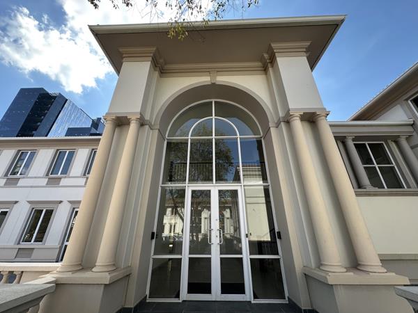 446 m² Commercial space
