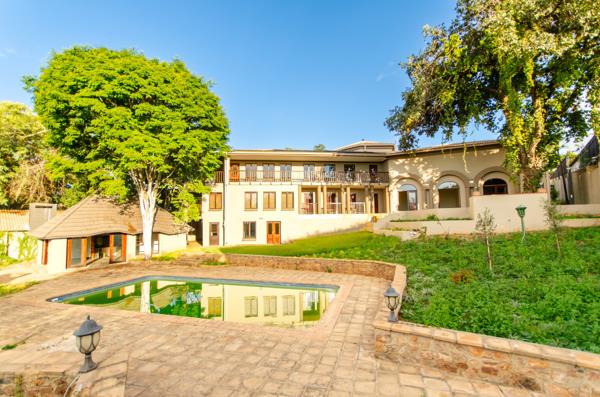 6 Bedroom House