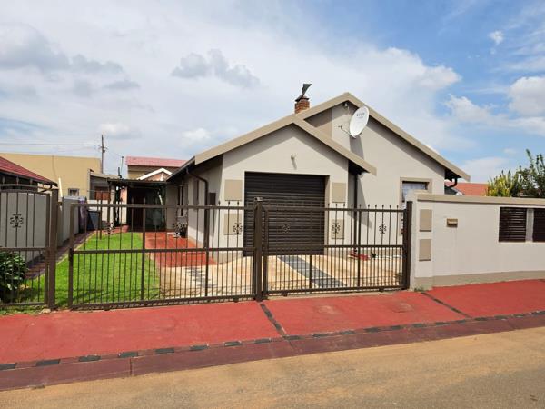3 Bedroom House