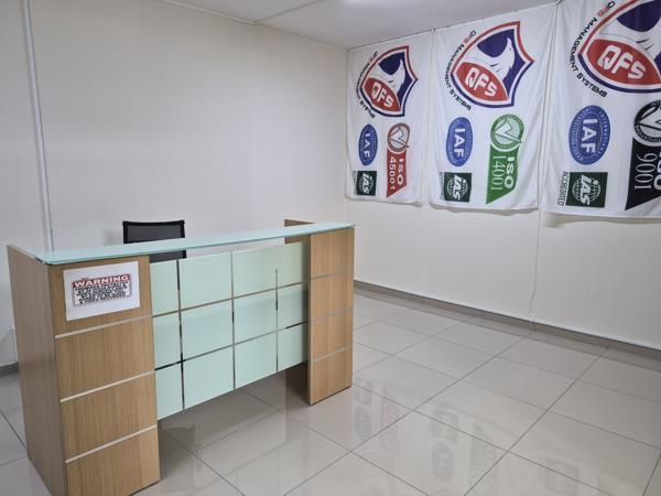 250 m² Commercial space