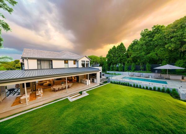 5 Bedroom House