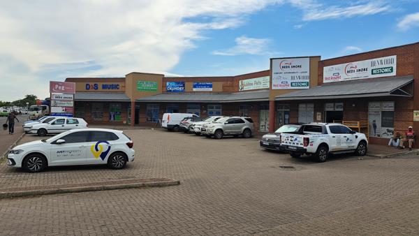 352 m² Retail Space