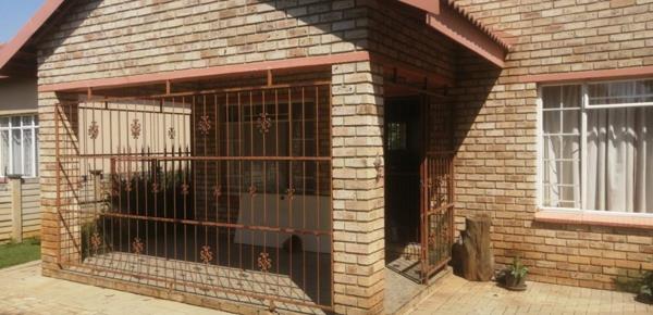 2 Bedroom Garden Cottage