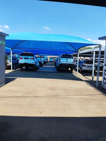 3 000 m² Retail Space