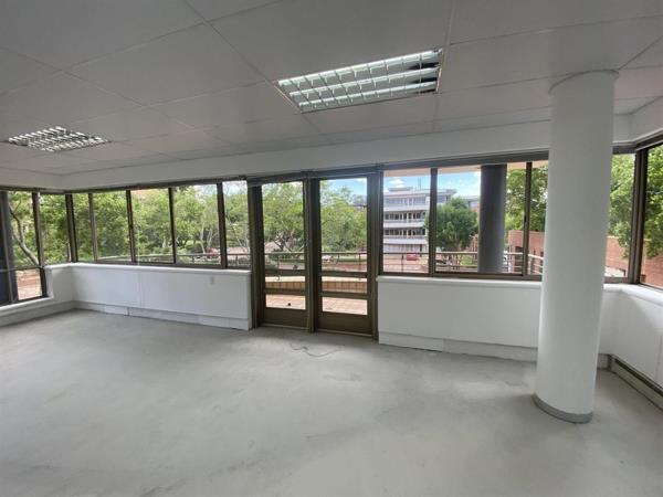 603 m² Office Space