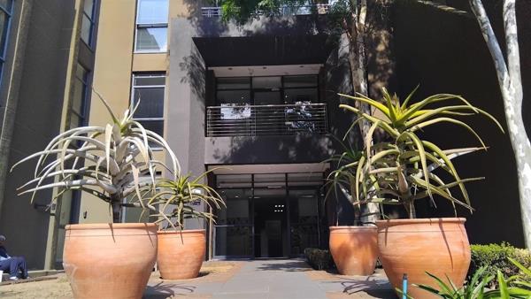 486 m² Office Space